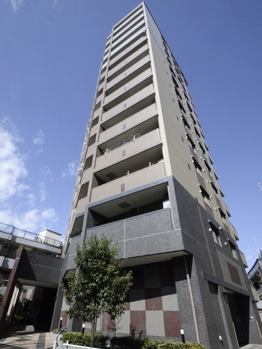 夜遅い時間や急な連絡、無茶難題の相談やたくさんある要望に対しても真摯に検討、対応いただき嬉しかったです。

また物件が見えてきてからも細かい動きやこまめに連絡を頂き、様々な調整をしてもらい感謝しかありません。

物件もですが、担当してくれた遠堀さん、五影さん、中井さんとも良い出会いがあり満足です！
-----