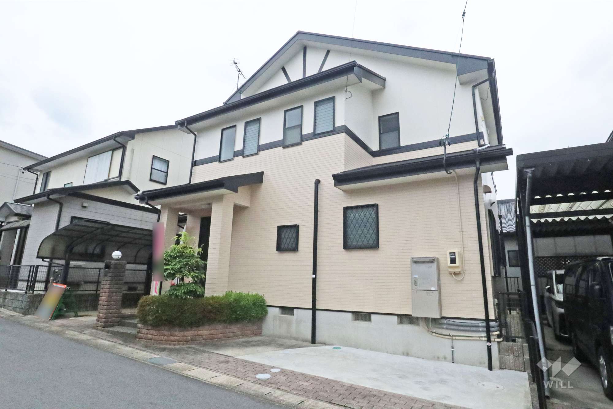 愛知県尾張旭市城山町 三ツ池6215