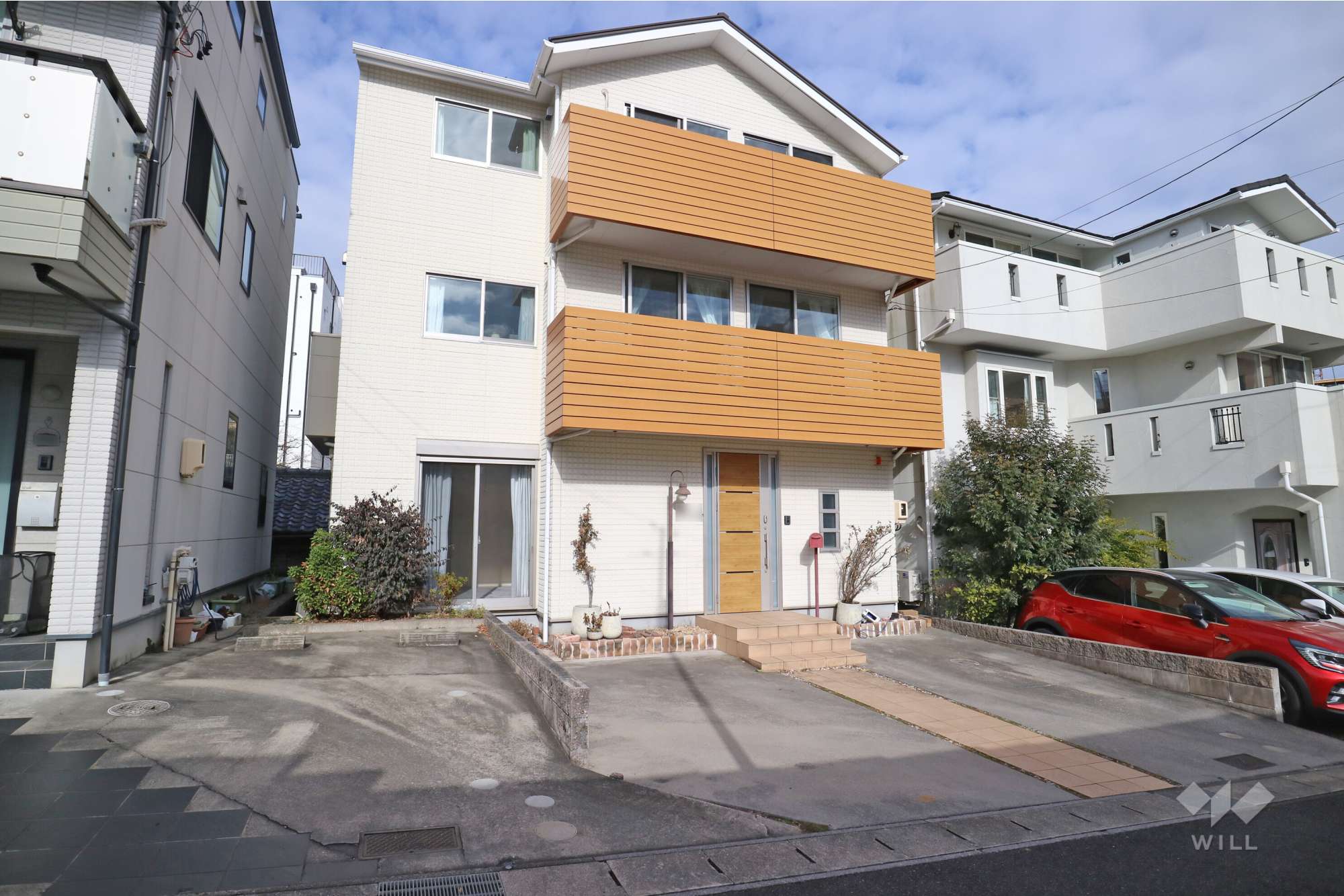 愛知県名古屋市昭和区広路町字石坂45