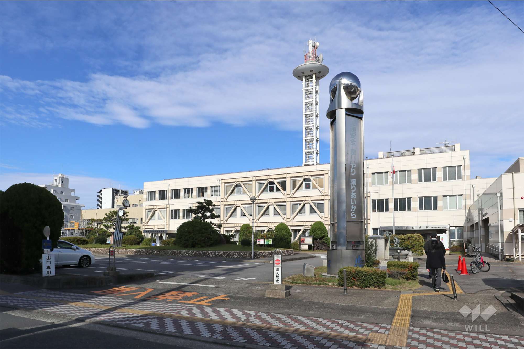 中川区役所の外観