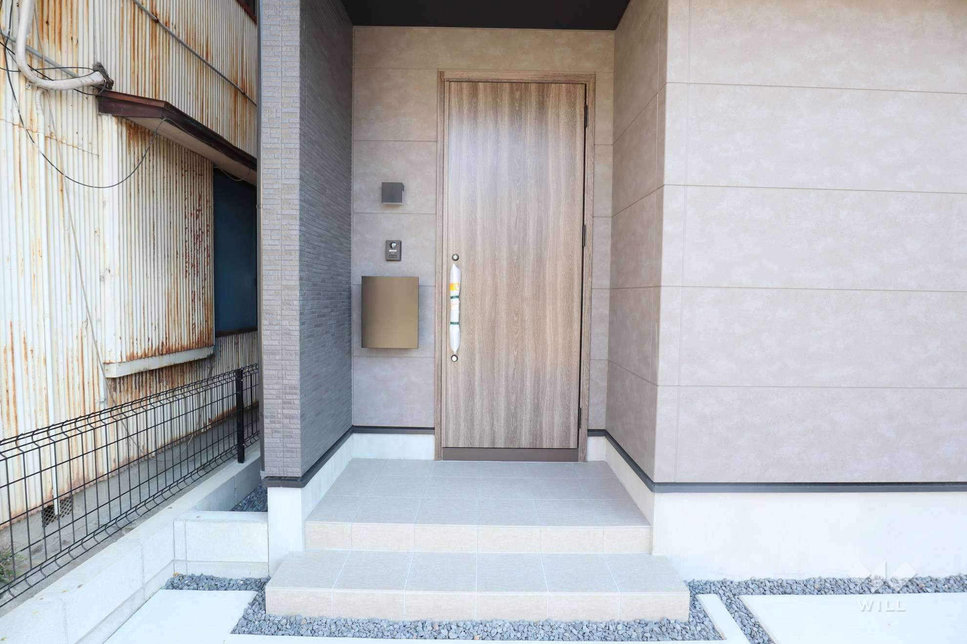 物件の玄関［2026年1月10日撮影］