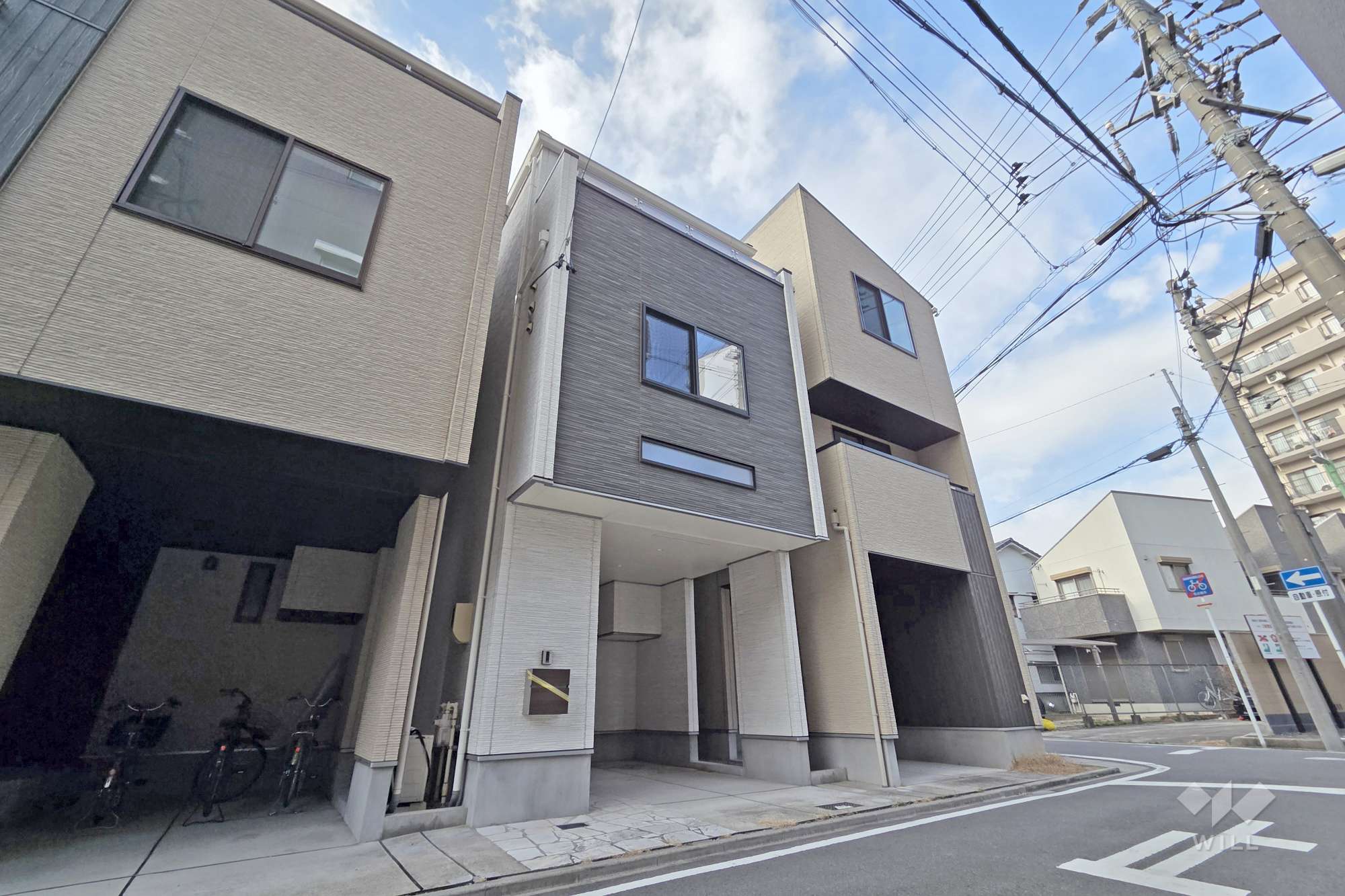 愛知県名古屋市中村区若宮町１丁目11