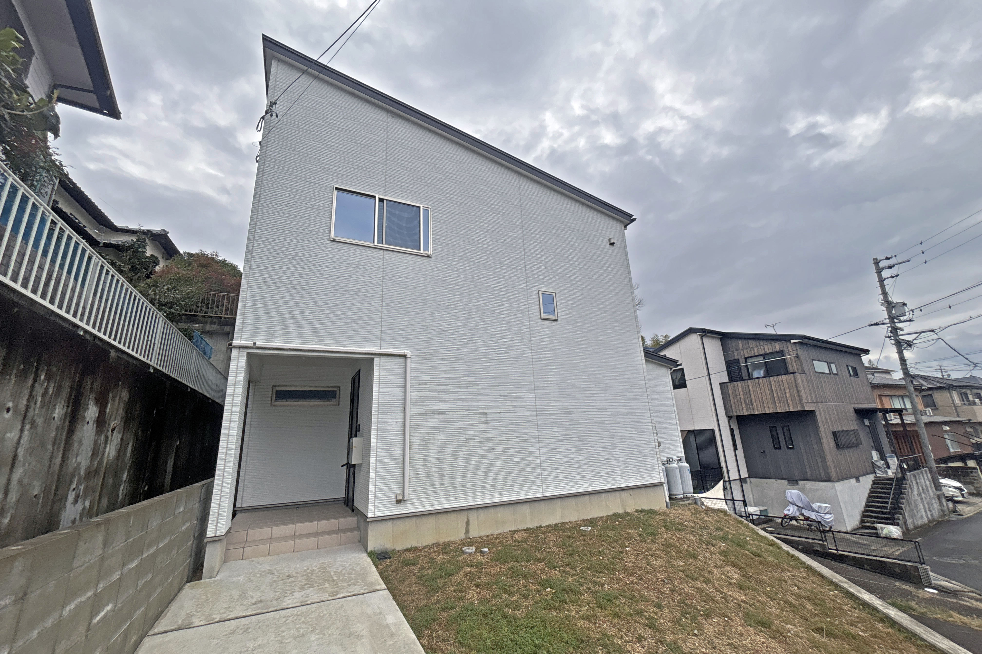 愛知県名古屋市緑区鳴海町字有松裏73