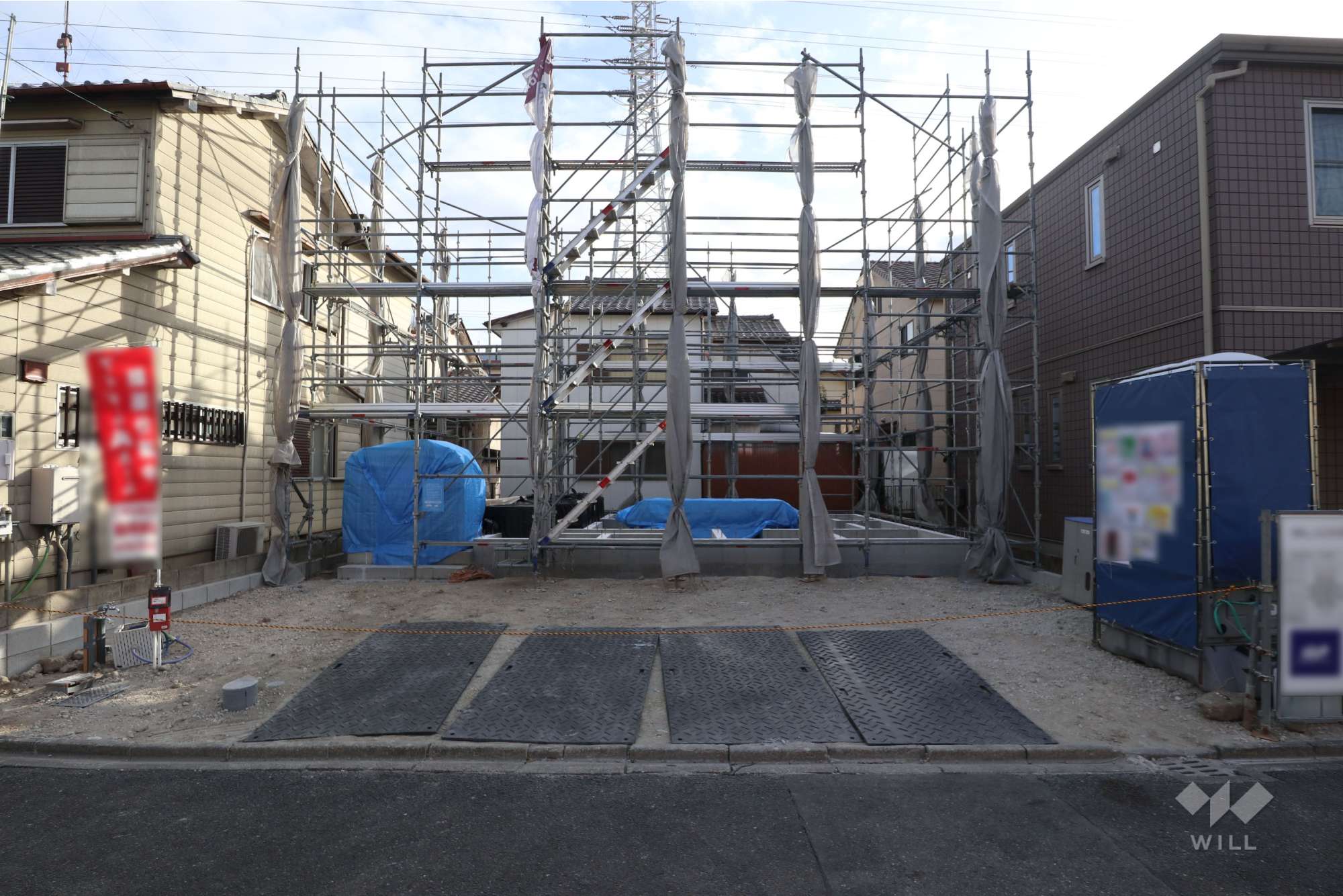 愛知県名古屋市南区滝春町1