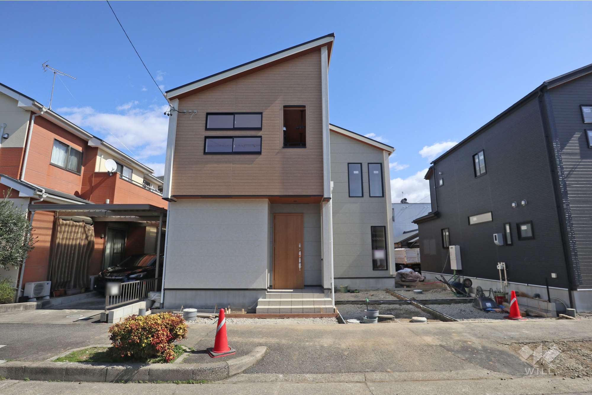 愛知県春日井市西高山町２丁目10