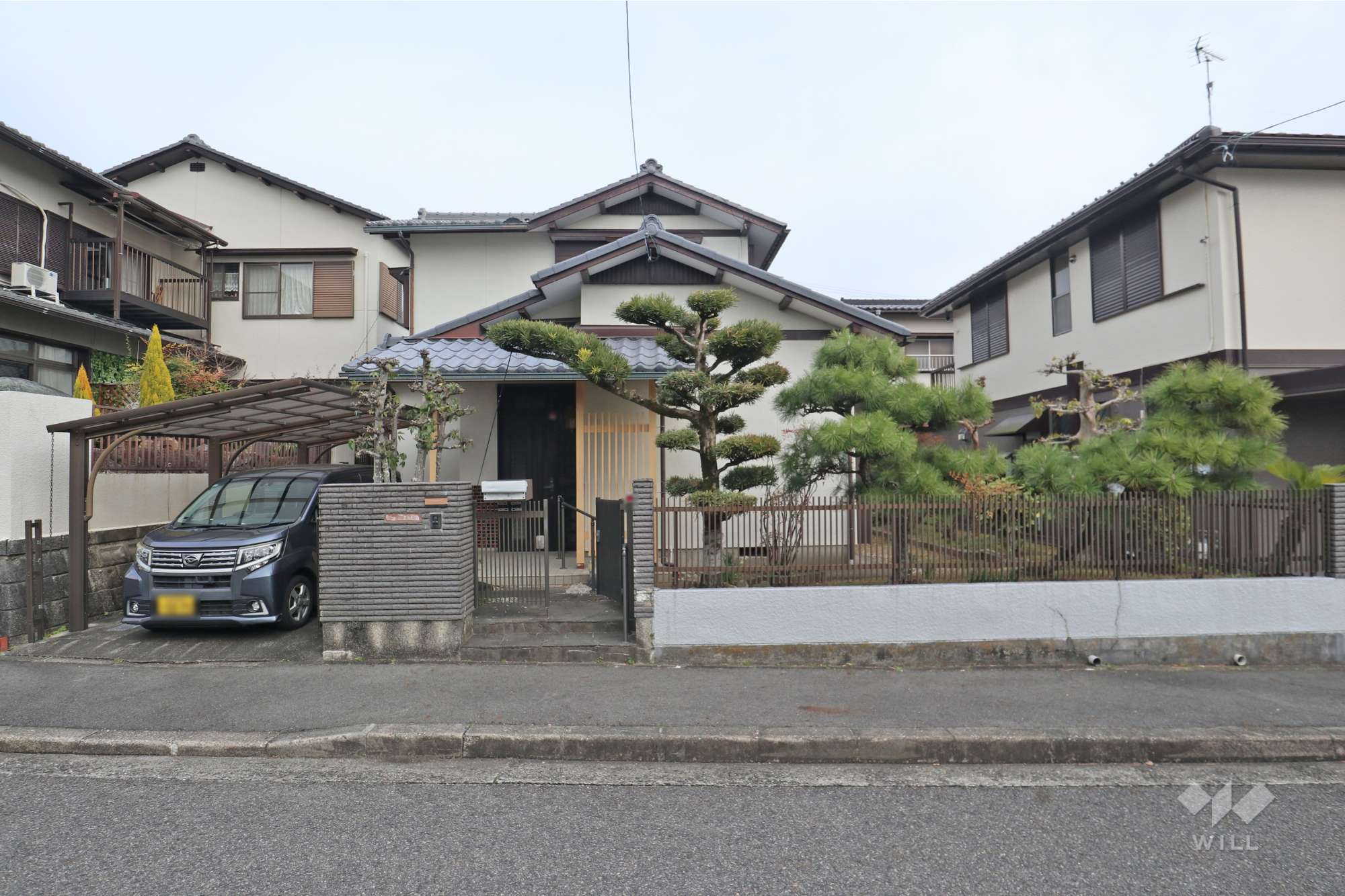 愛知県春日井市坂下町５丁目1215