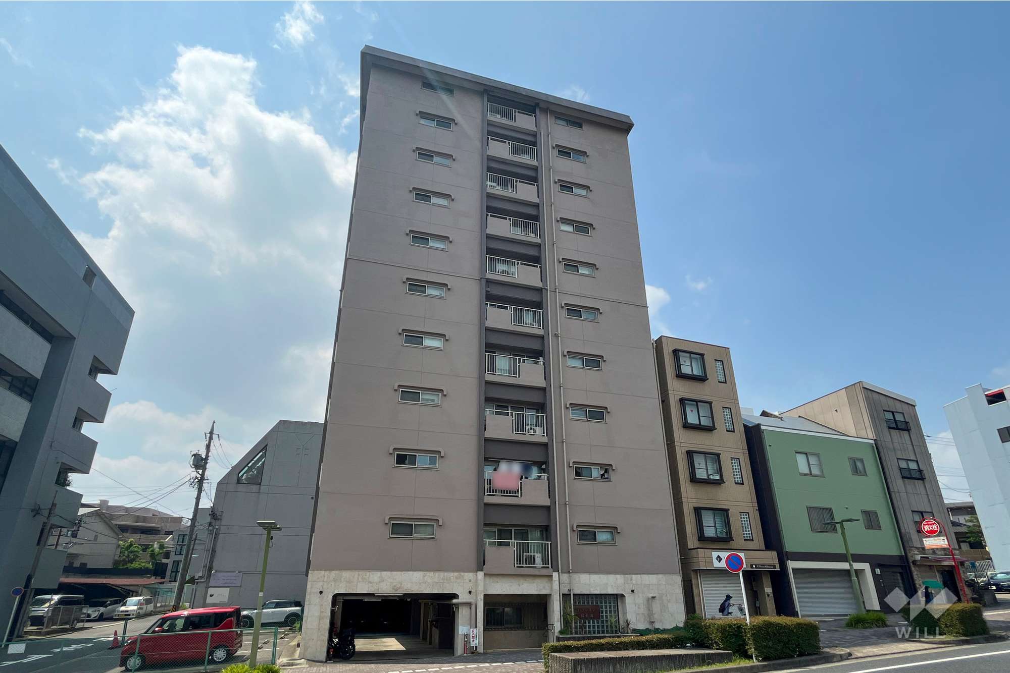 愛知県名古屋市千種区末盛通1丁目26