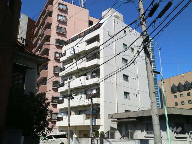 愛知県名古屋市千種区菊坂町１丁目7