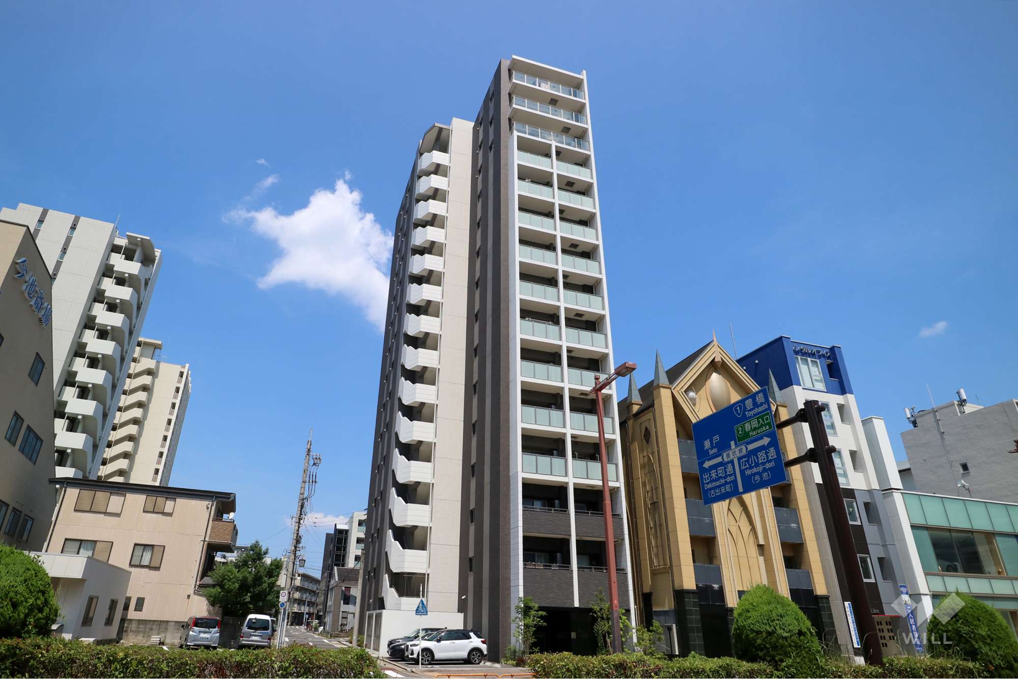 愛知県名古屋市千種区内山１丁目1801