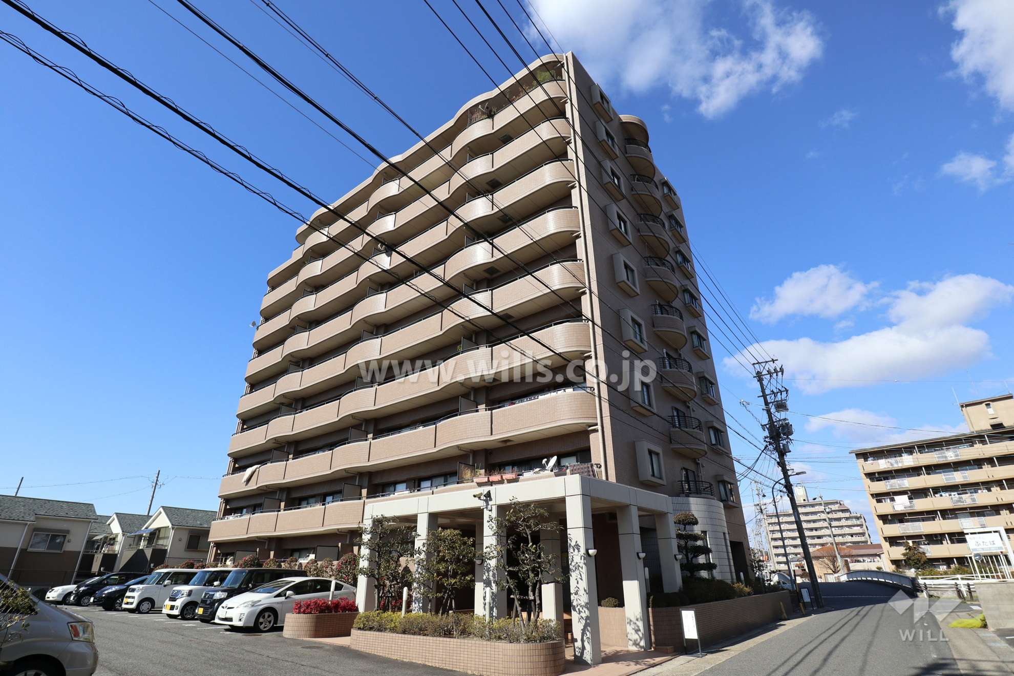 愛知県名古屋市名東区藤森西町111