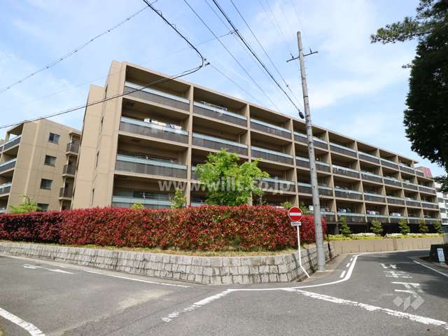愛知県名古屋市名東区上社2丁目35