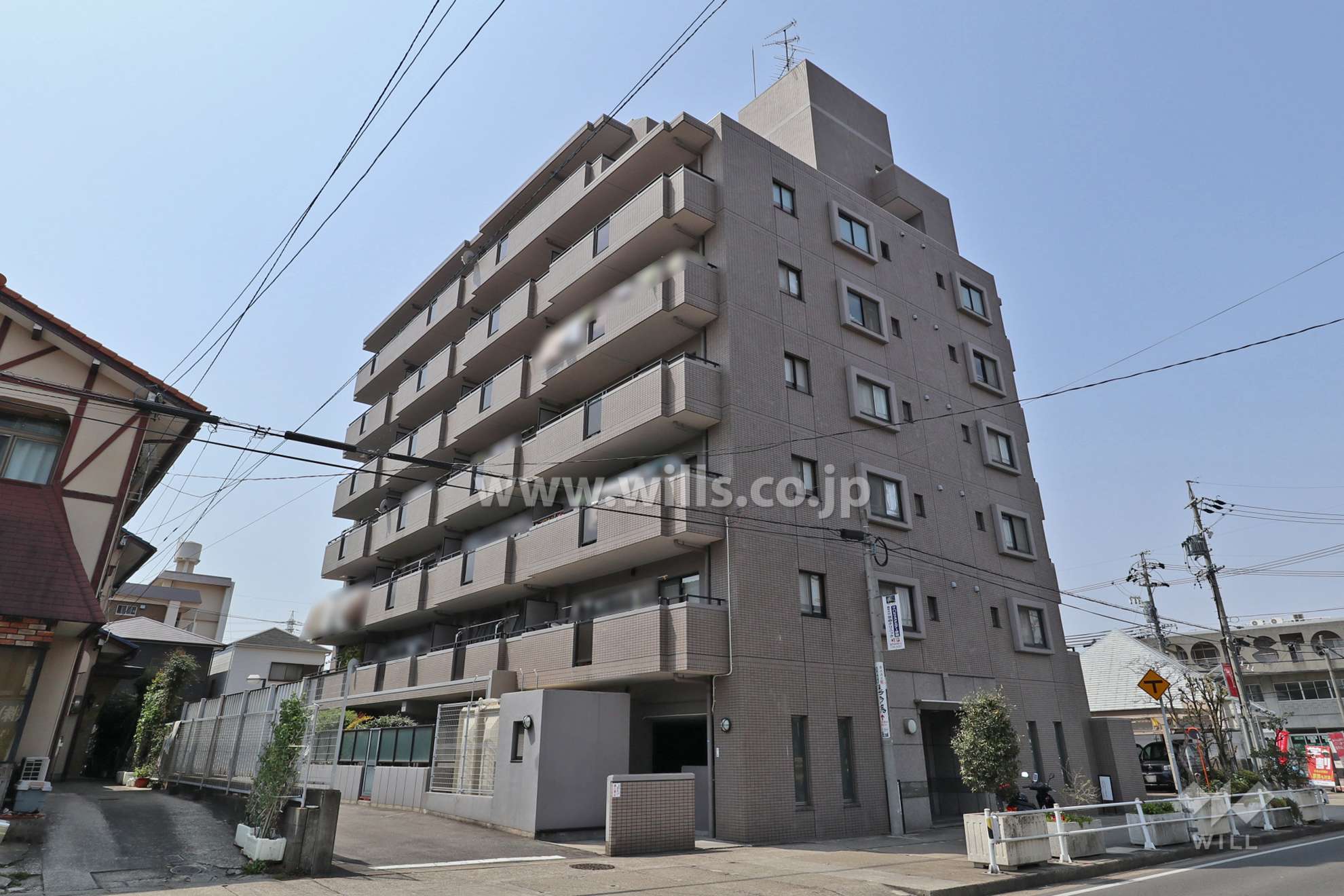 愛知県名古屋市名東区八前１丁目102