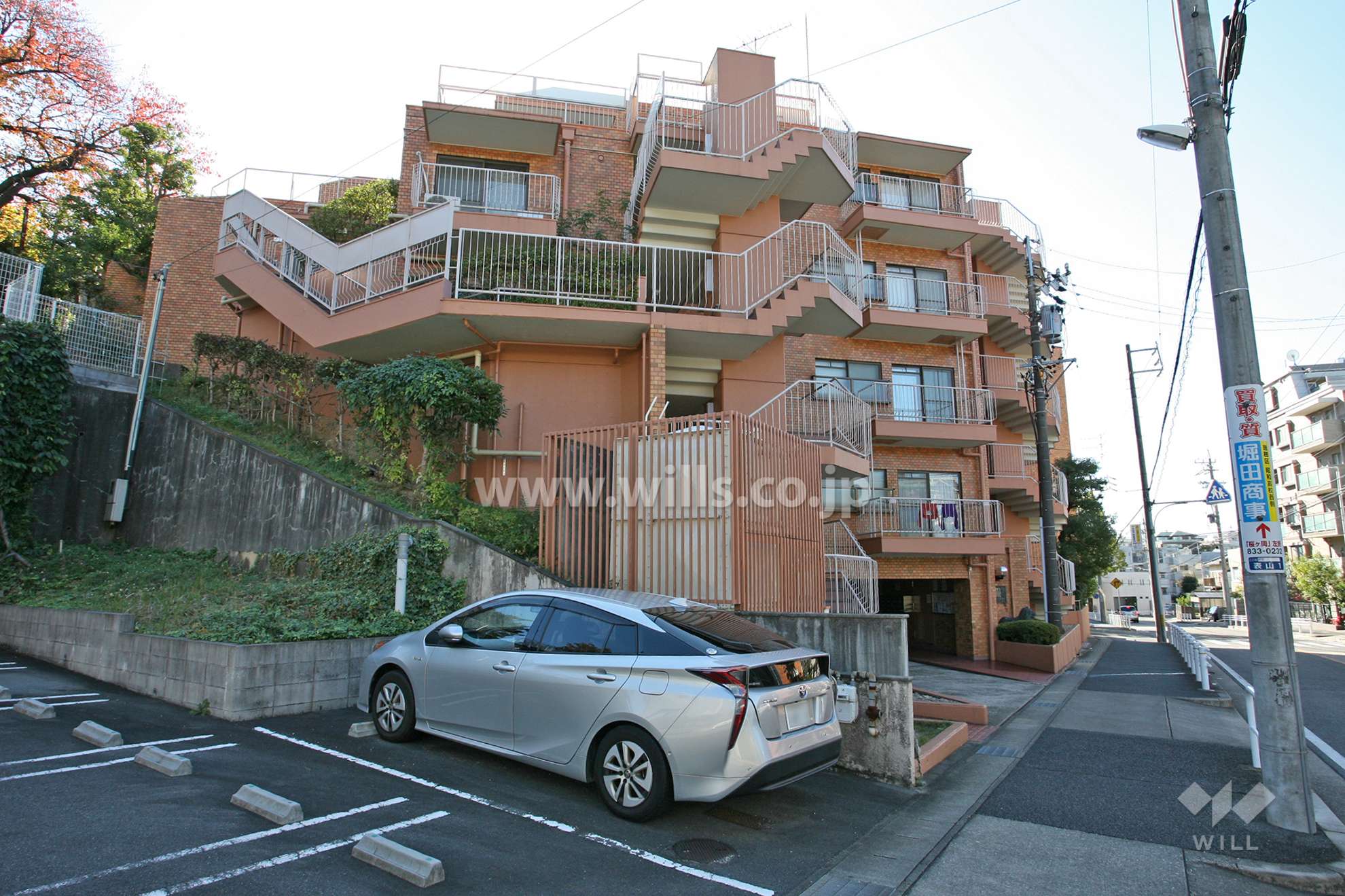 愛知県名古屋市天白区表山１丁目201