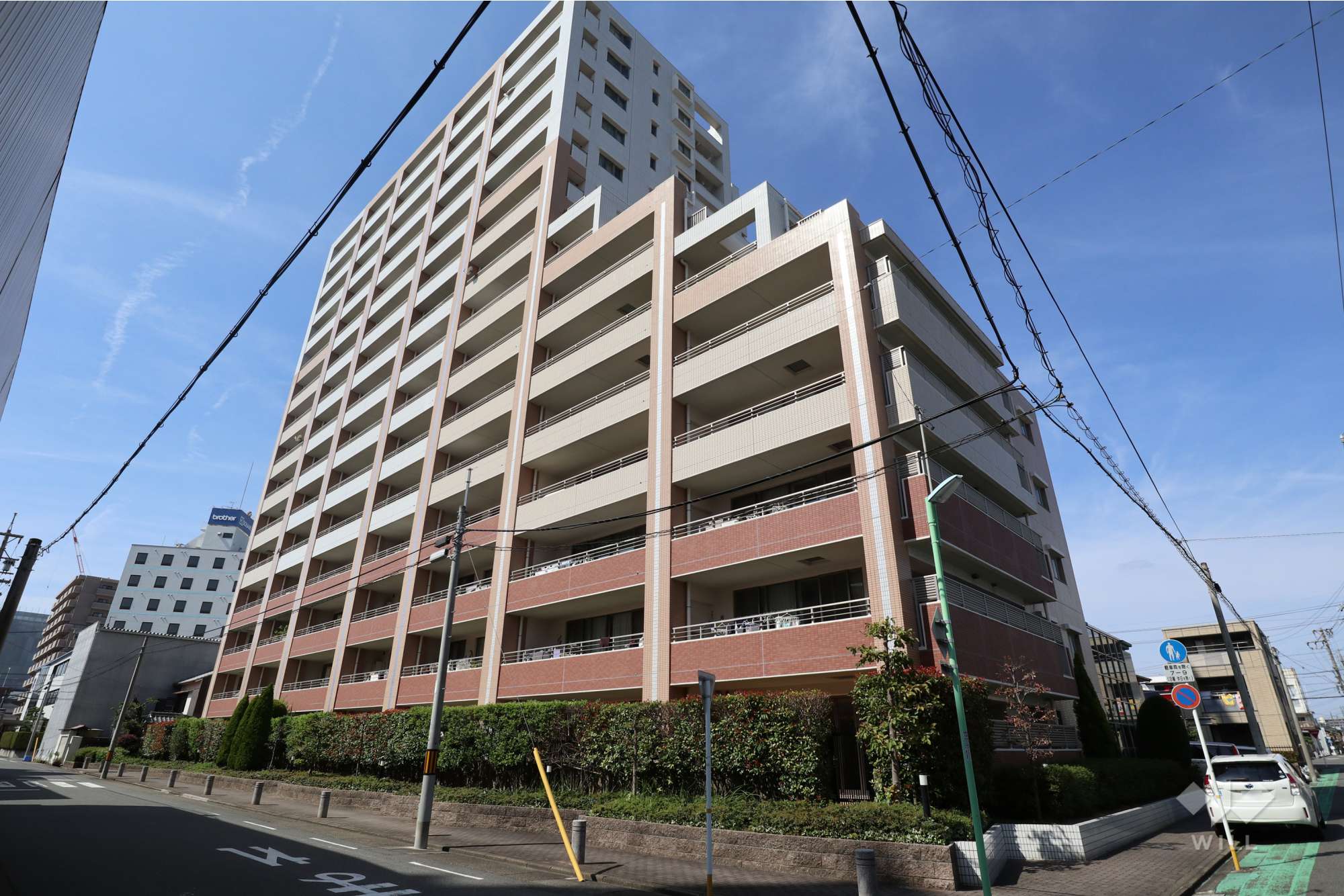 愛知県名古屋市瑞穂区荒崎町1