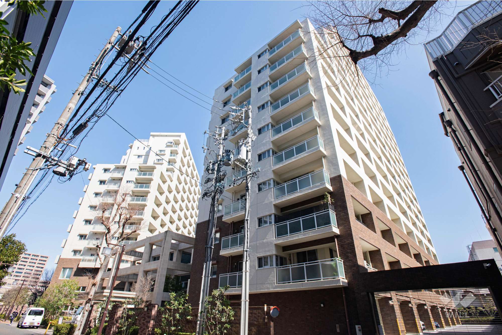 愛知県名古屋市東区代官町28