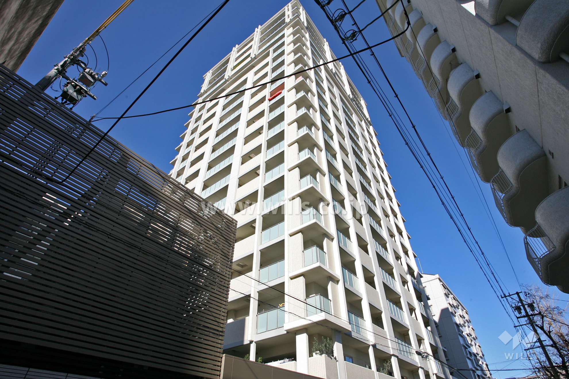愛知県名古屋市東区泉２丁目1306
