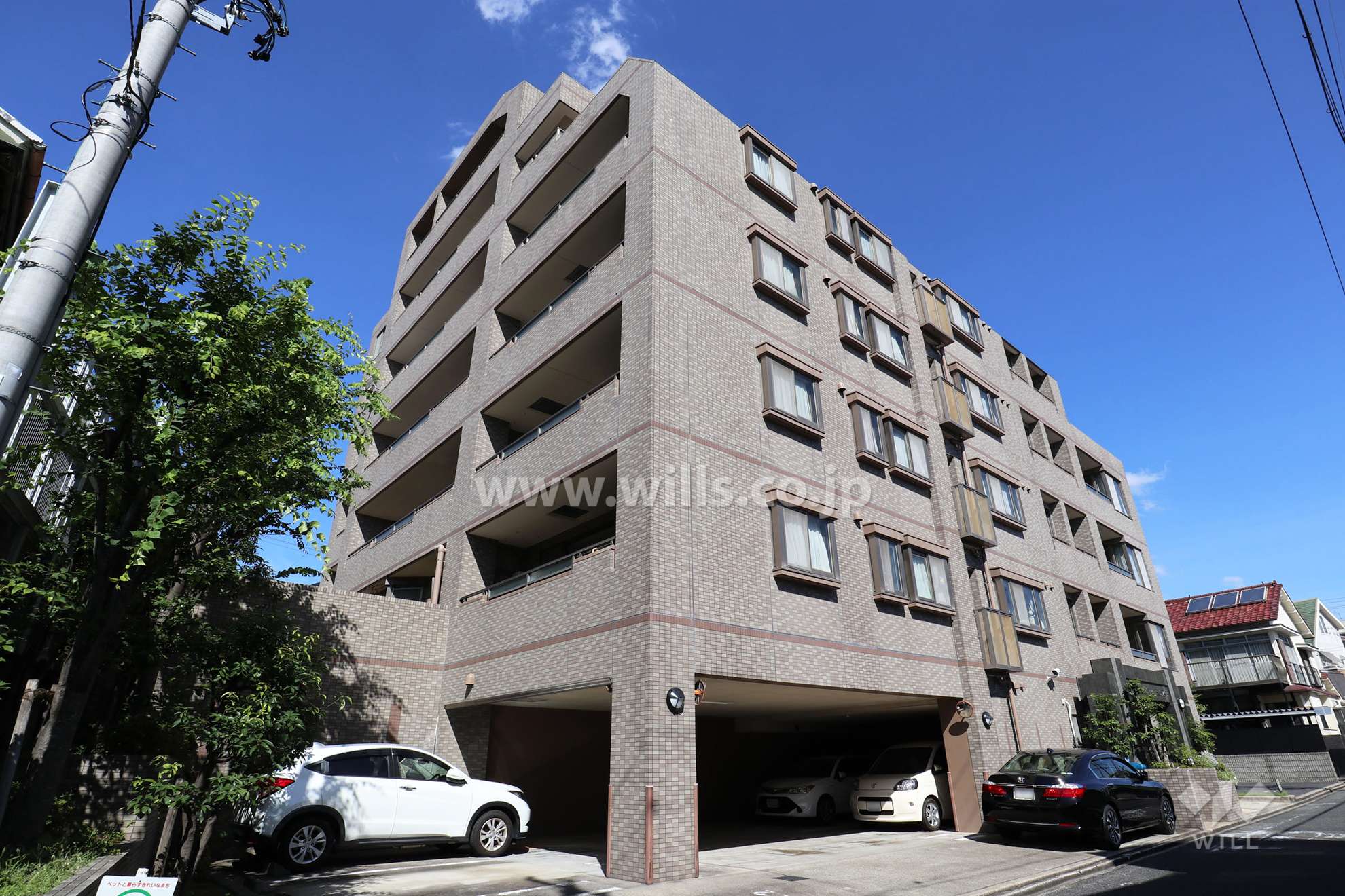 愛知県名古屋市瑞穂区松月町６丁目8