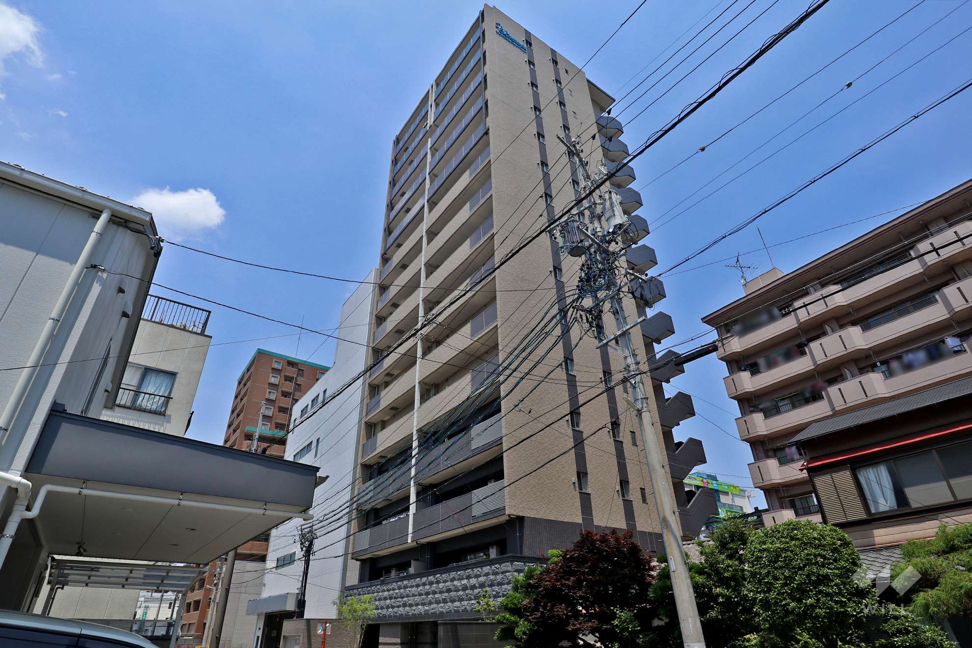 プレサンスロジェ志賀本通