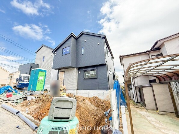 敷地内に駐車スペースがあると、日々の暮らしのをスムーズに運ぶ事が出来ます。