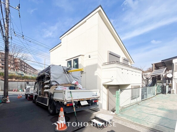 神奈川県横浜市港南区上大岡東３丁目