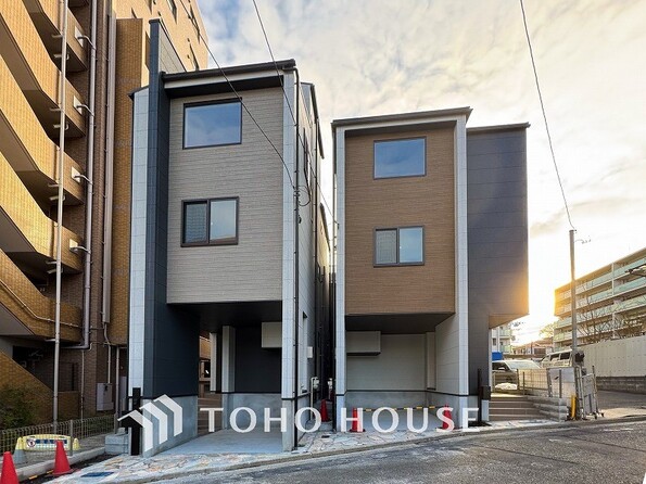 神奈川県横浜市西区浅間町２丁目