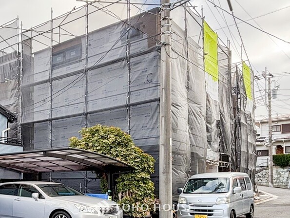 神奈川県横浜市金沢区富岡東１丁目