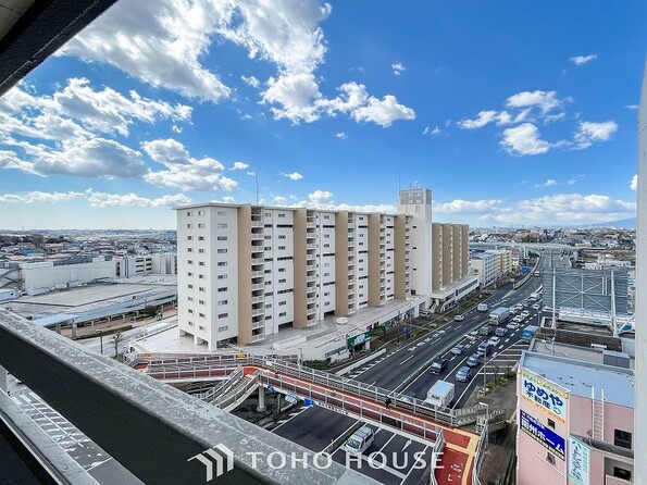 開放的で気持ちの良い眺望と青い空を満喫できます。
