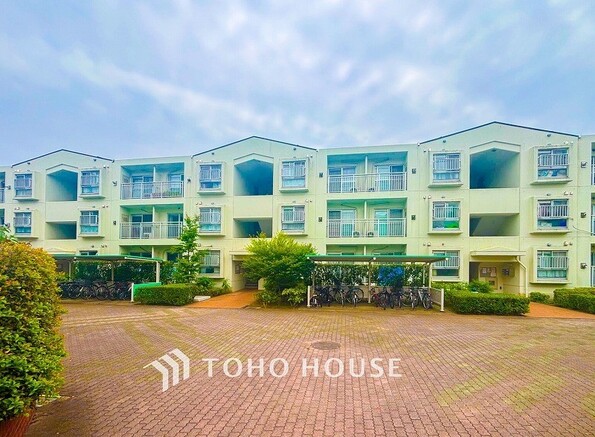 神奈川県横浜市金沢区富岡東４丁目