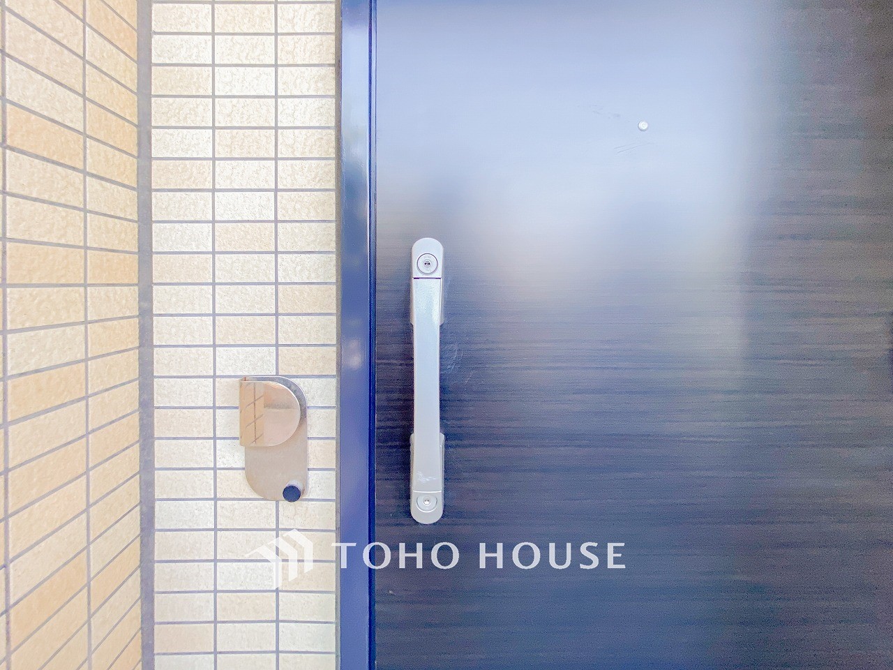 外出時も安心、玄関鍵。