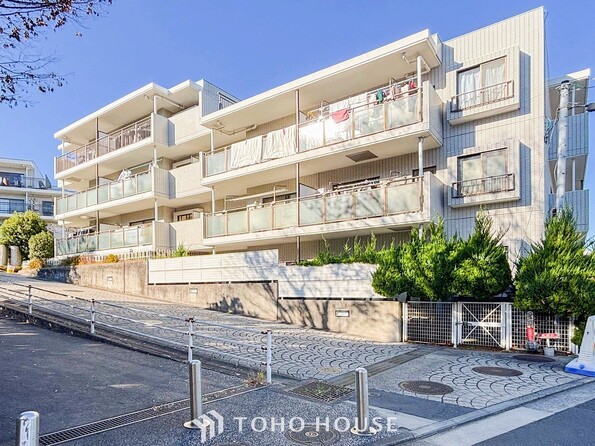 神奈川県横浜市金沢区富岡西７丁目