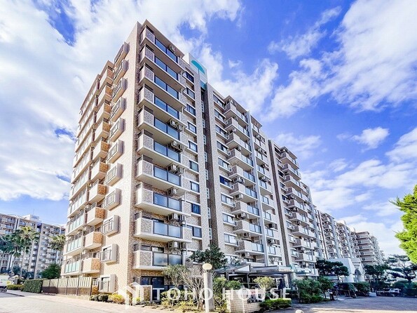 神奈川県横浜市金沢区六浦南４丁目