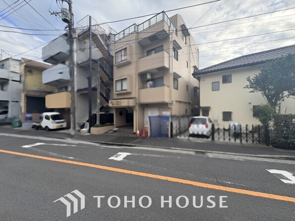 神奈川県横浜市中区根岸町１丁目