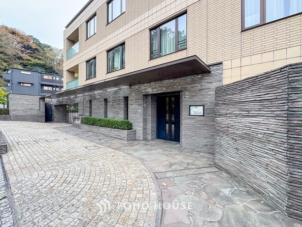 神奈川県鎌倉市佐助１丁目