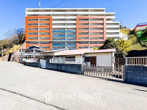 神奈川県横浜市栄区鍛冶ケ谷１丁目