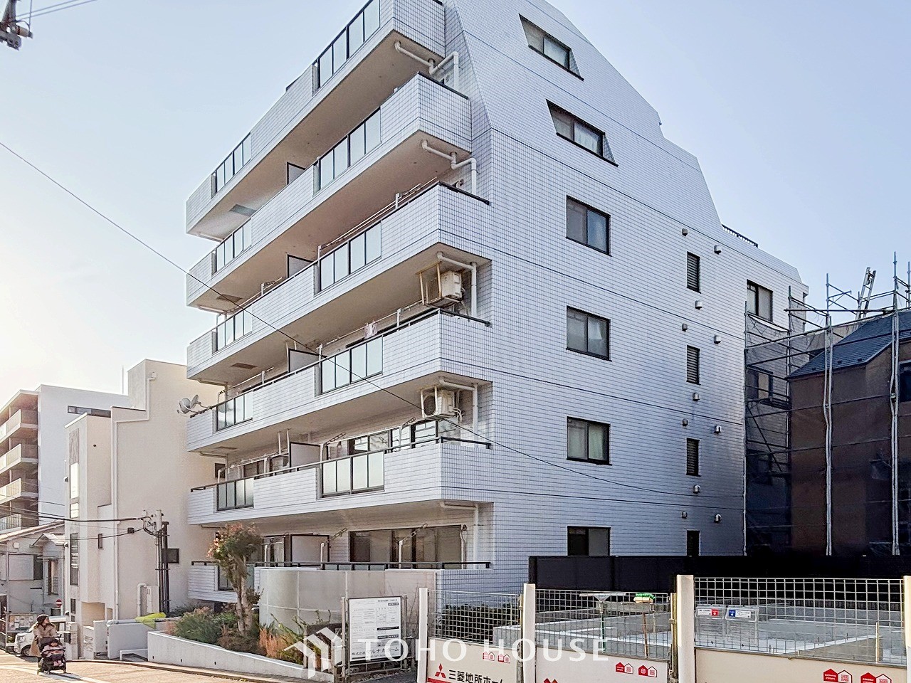 神奈川県横浜市西区藤棚町１丁目