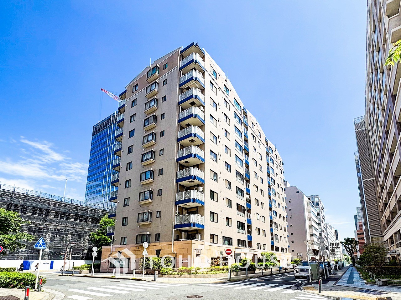 神奈川県横浜市中区海岸通３丁目