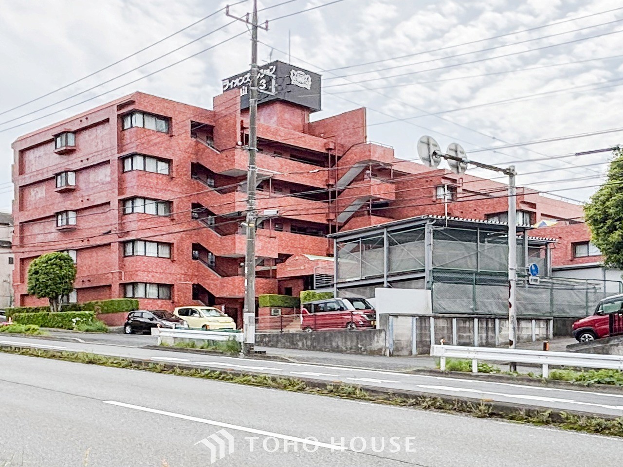 神奈川県横浜市緑区寺山町